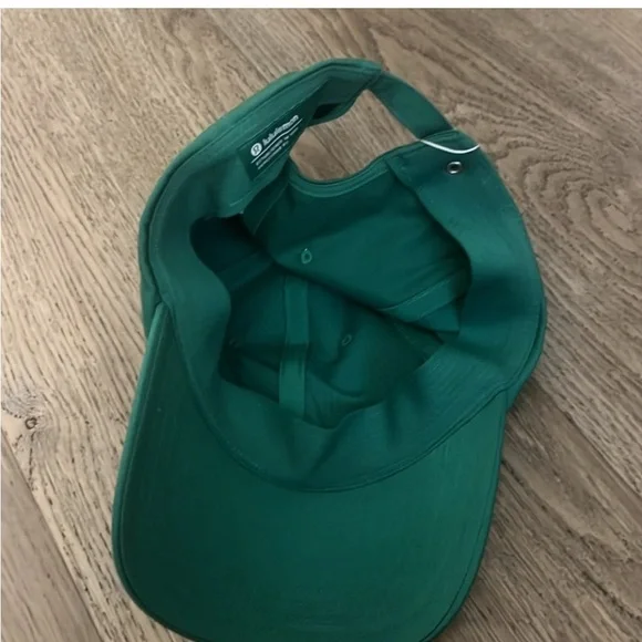 Lululemon unisex ball cap *wordmark L/XL - Picture 2 of 3